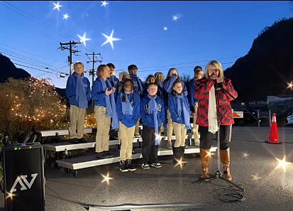 Lake Lure Classical Academy Elementary School Choir 