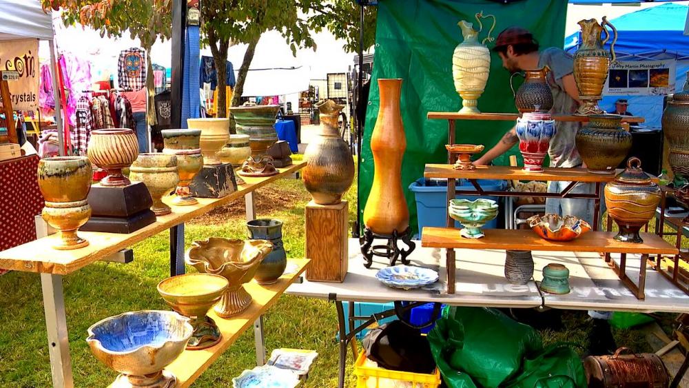 Arts & Crafts Festival Raises Funds to Eliminate Hunger, Help Lake Lure